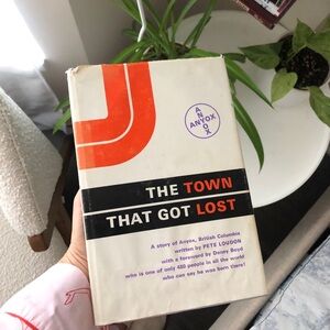 Vintage “The Town That Got Lost” Book